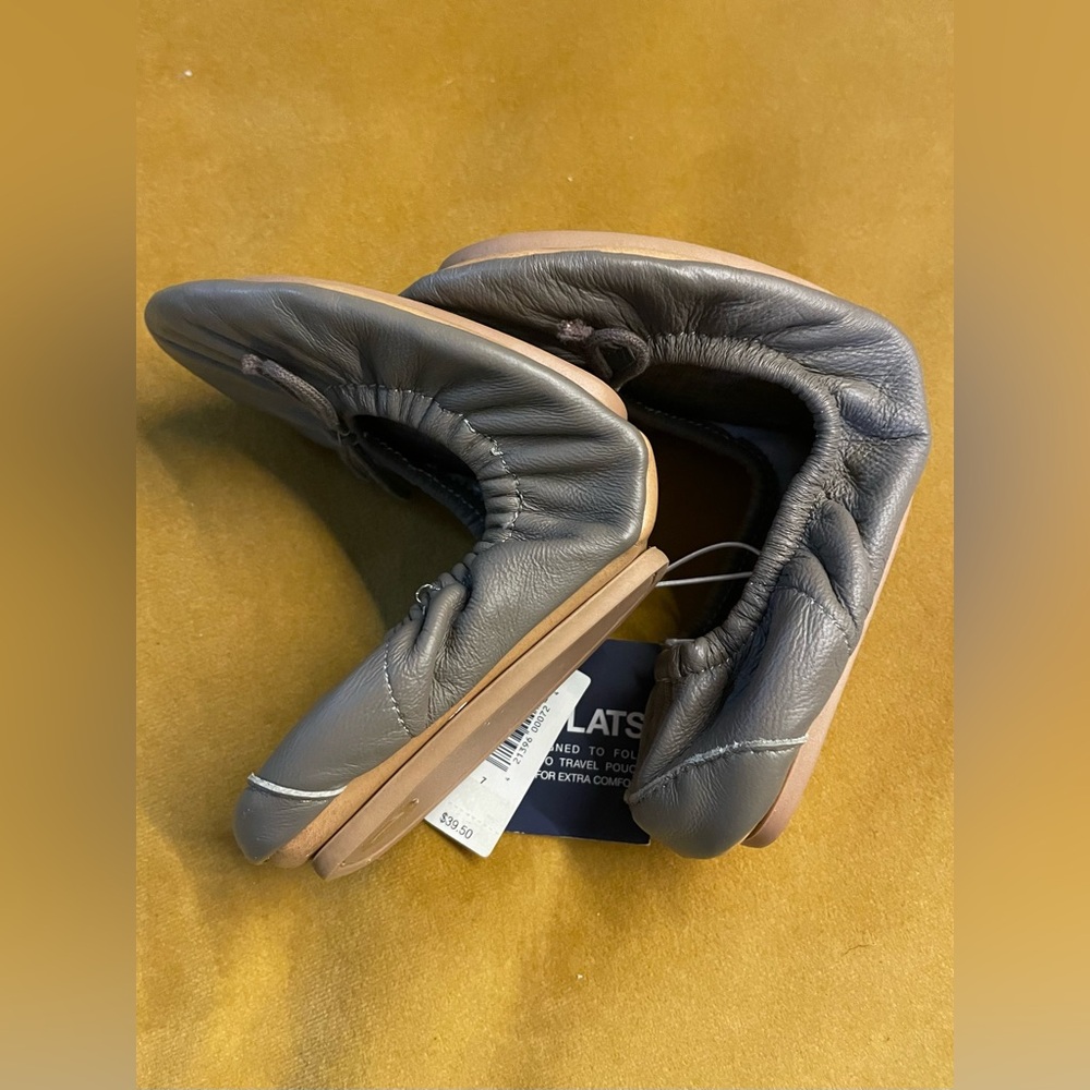 GAP Foldable Leather Ballet Flats - Picture 4 of 6